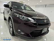 Toyota Harrier Premium 2.0 Sunroof 2016 Maroon Rear Entertainment